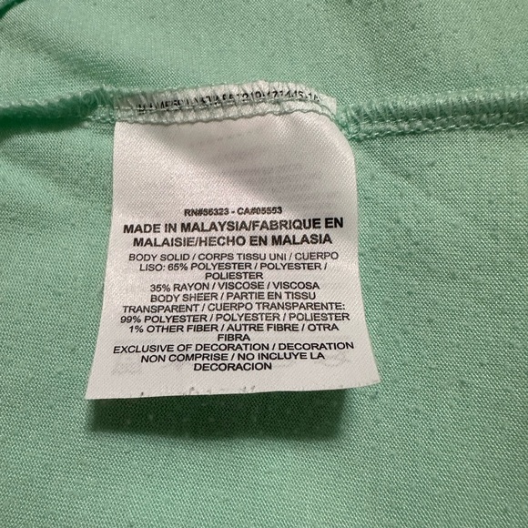 Nike Green Cap Sleeve Graphic Tee - Picture 7 of 10